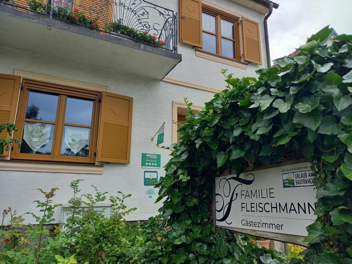 Winzerhof Fleischmann Otel Kleinhoflein Dış mekan fotoğraf