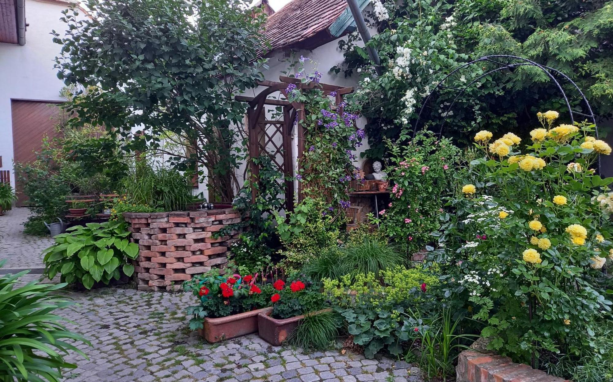 Winzerhof Fleischmann Otel Kleinhoflein Dış mekan fotoğraf
