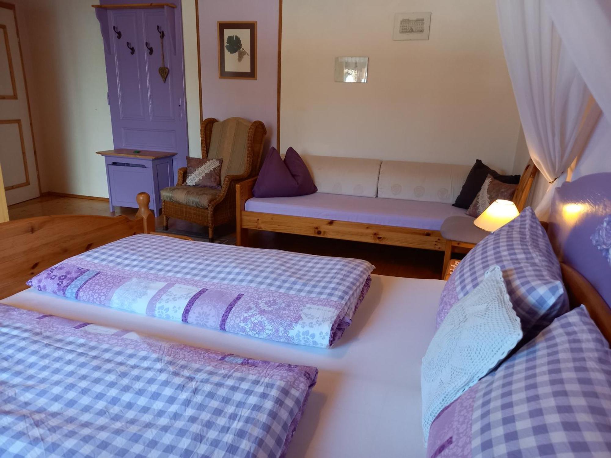 Winzerhof Fleischmann Otel Kleinhoflein Dış mekan fotoğraf